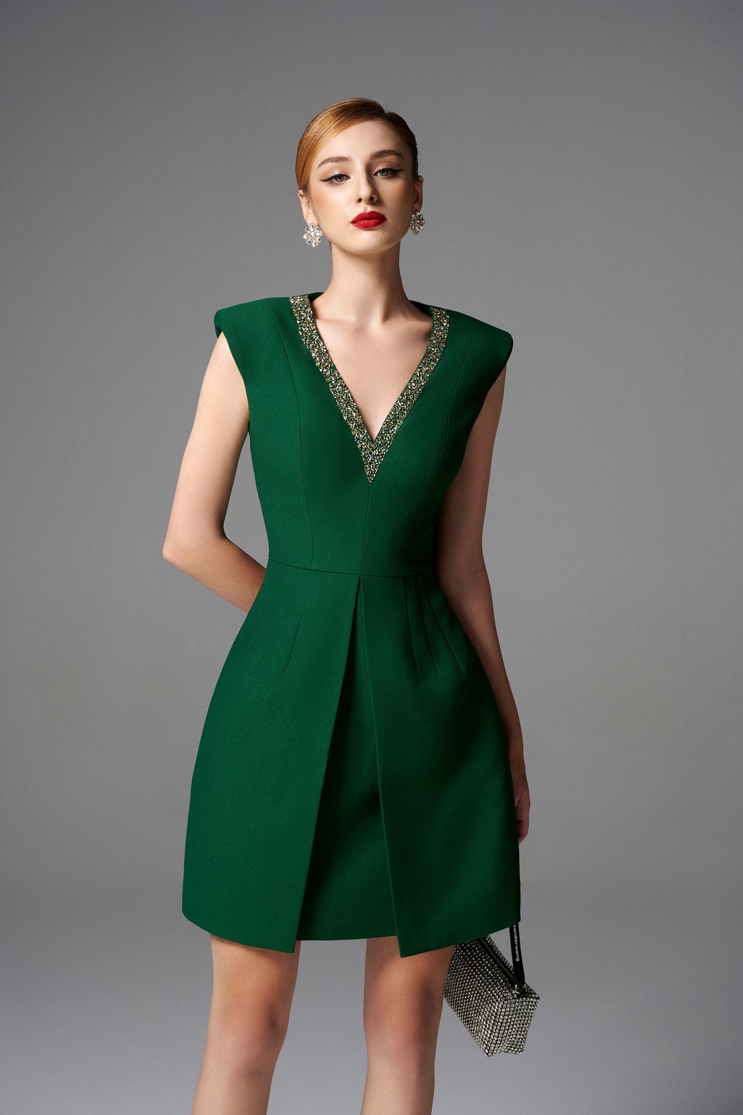 Emerald Green V-Neck Pleated Cocktail Dress – Beaded Neckline Partywear
