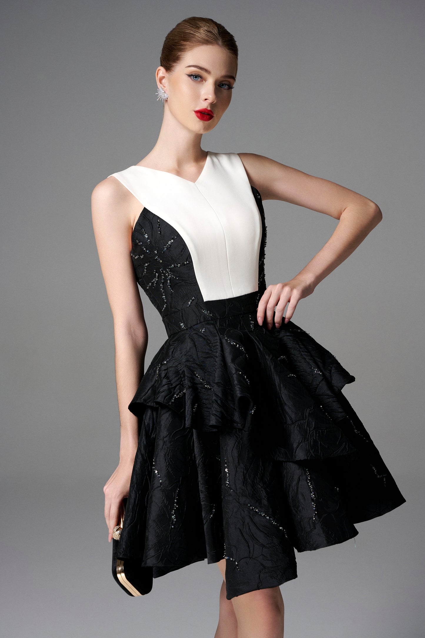 Black and White V-Neck Sculpted Cocktail Dress