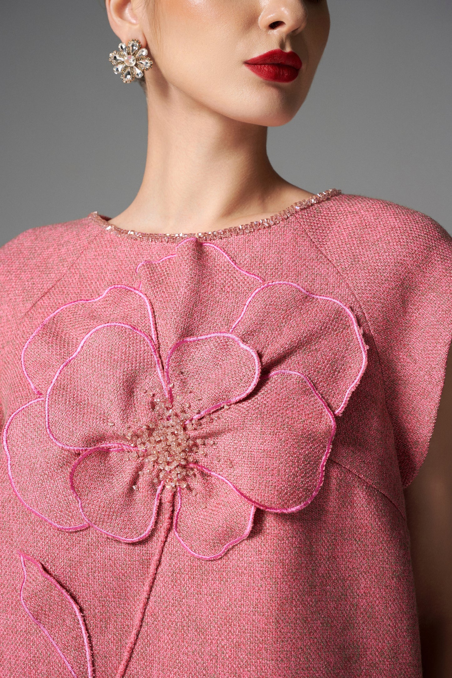 Blush Pink Sleeveless Shift Dress – 3D Floral Applique Design