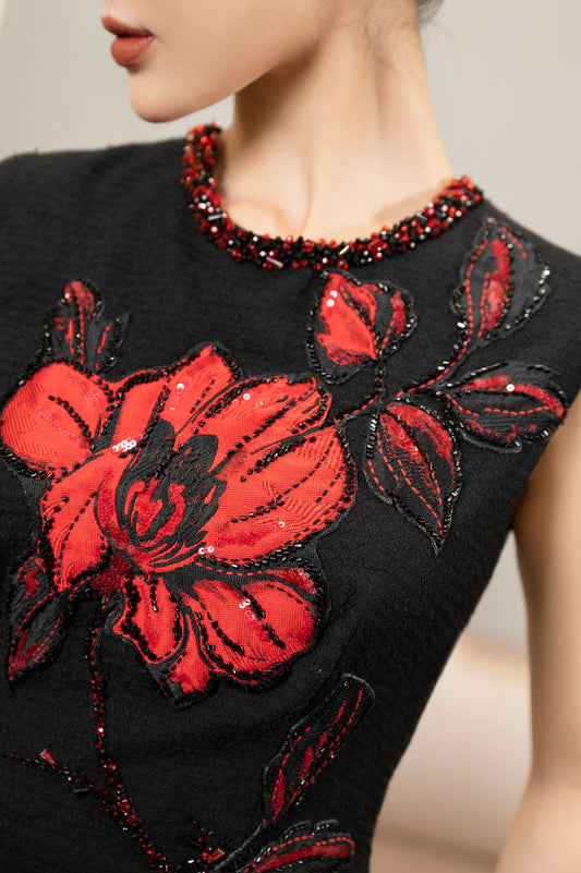 Chic Black Midi Dress with Red Floral Embroidery – Sleeveless Cocktail Dress