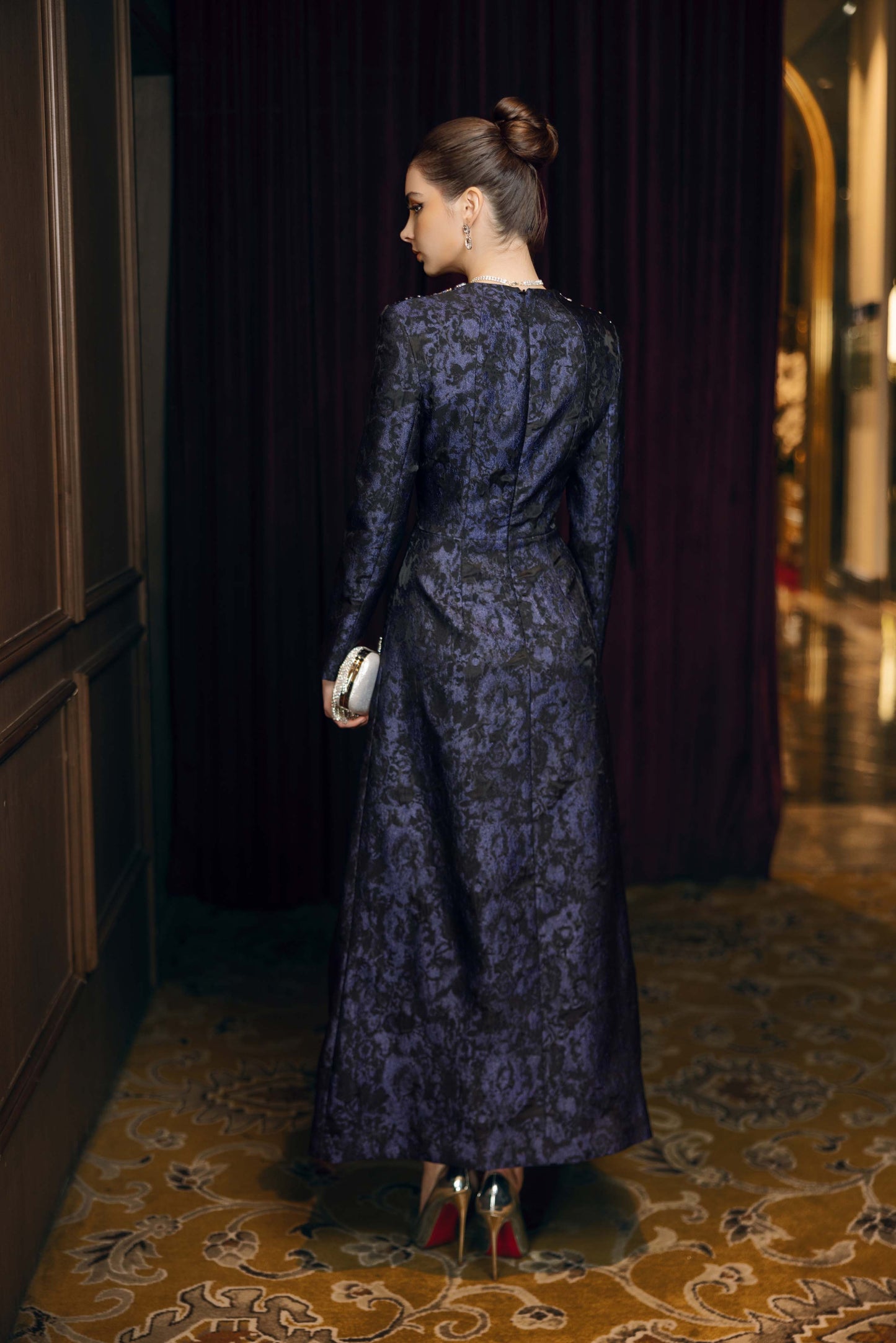 Long-Sleeve Jacquard Evening Dress with Embellished Square Neckline