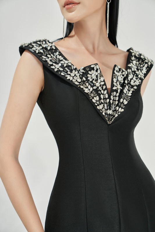 Black Floral Embellished V-Neck Bodycon Dress