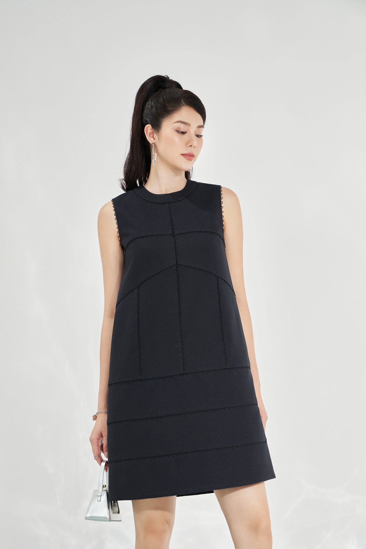 Sleeveless Black A-Line Dress with Detailed Stitching
