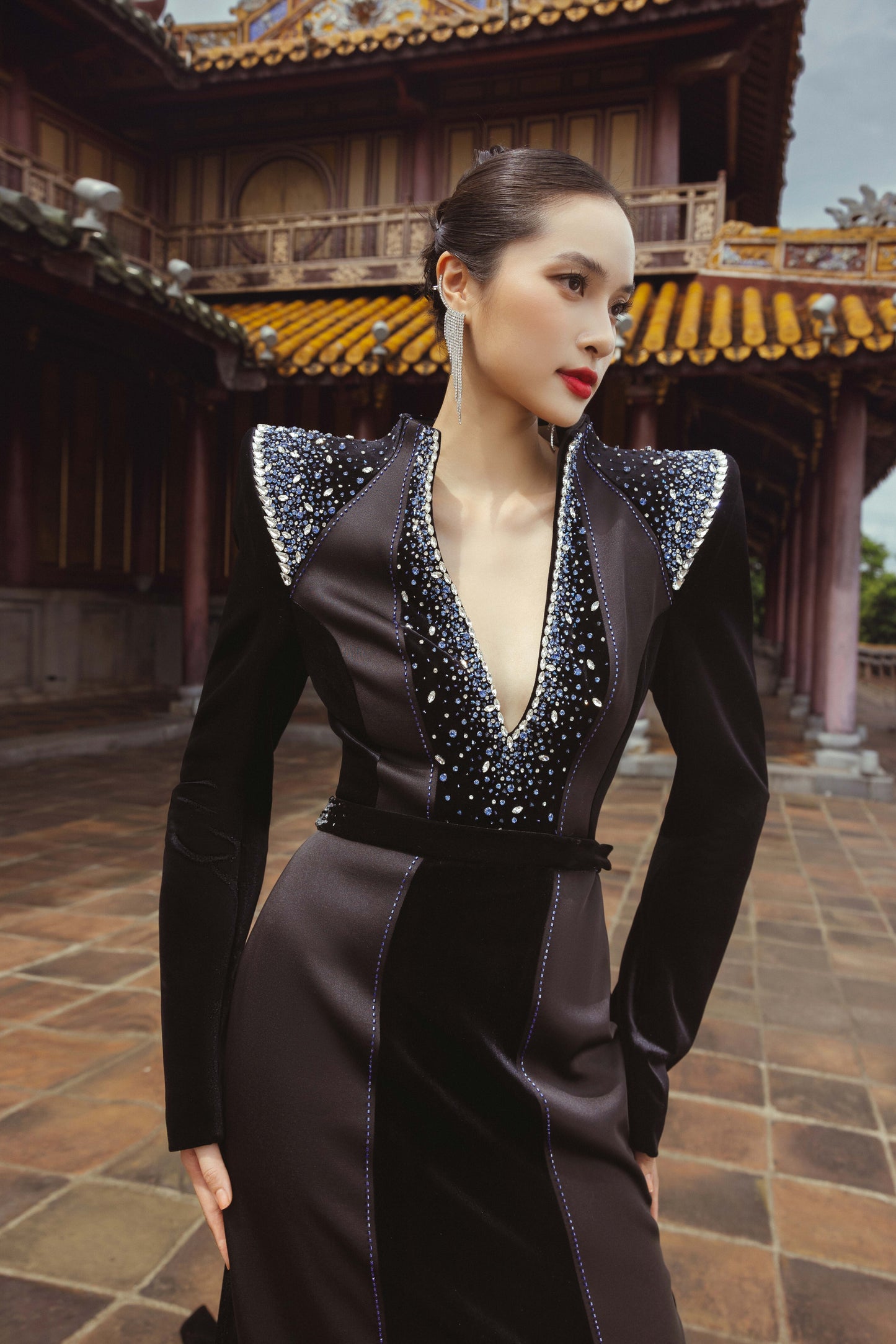 Black Velvet Evening Gown with Beaded Detailing and Structured Shoulders