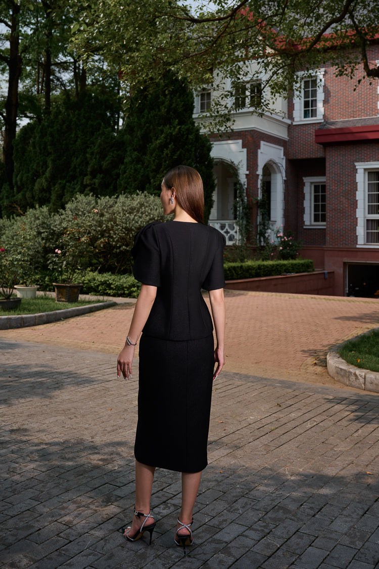 Le SoLeil Gabardine and Silk Peplum Dress with RuffLe SLeeves