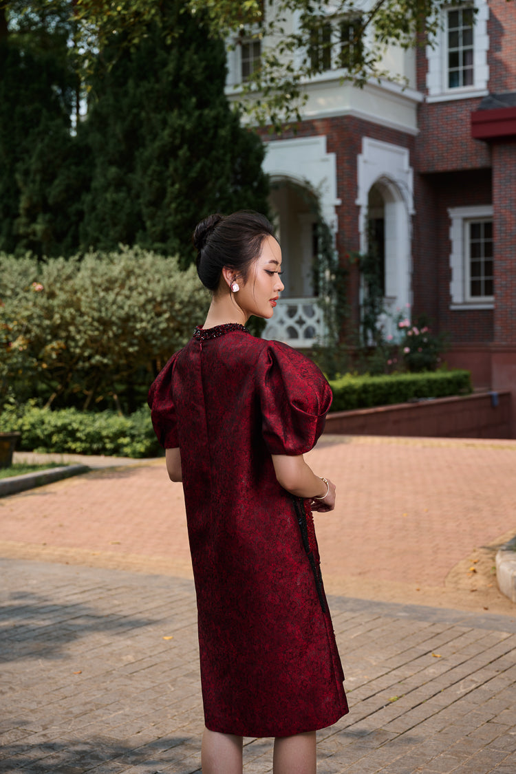 Le SoLeil Jacquard Silk Puff SLeeve A-Line Dress