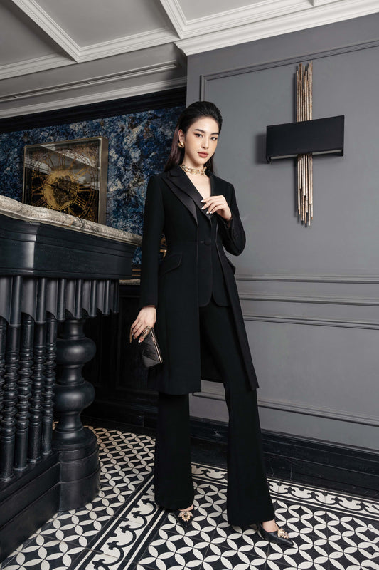 Black Tailored Suit Set with Long Blazer and Wide-Leg Pants