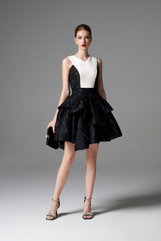 Black and White V-Neck Sculpted Cocktail Dress
