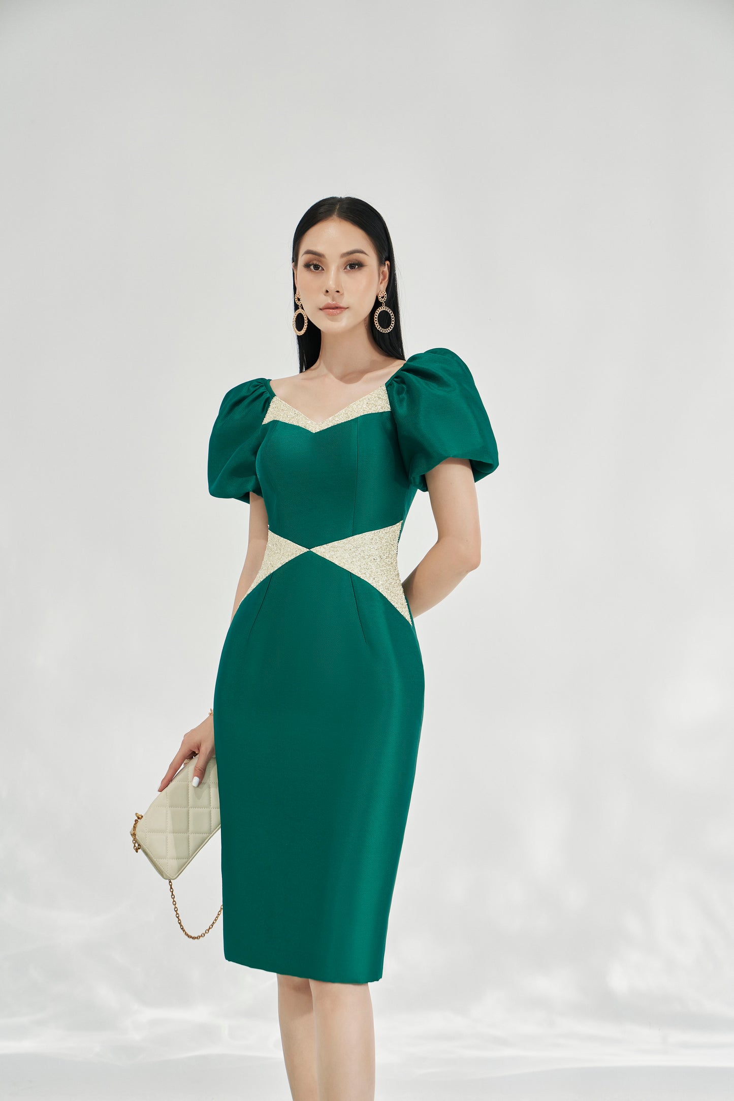 Green Fitted Pencil Dress with Puff Sleeves and Glitter Accents